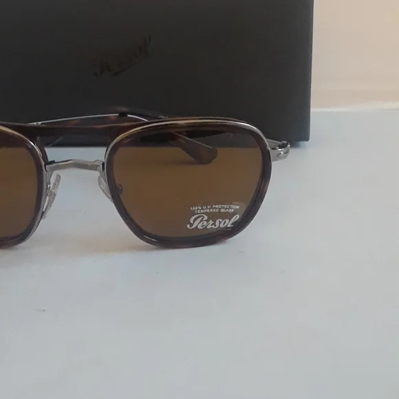 PERSOL UNISEX SUNGLASSES.